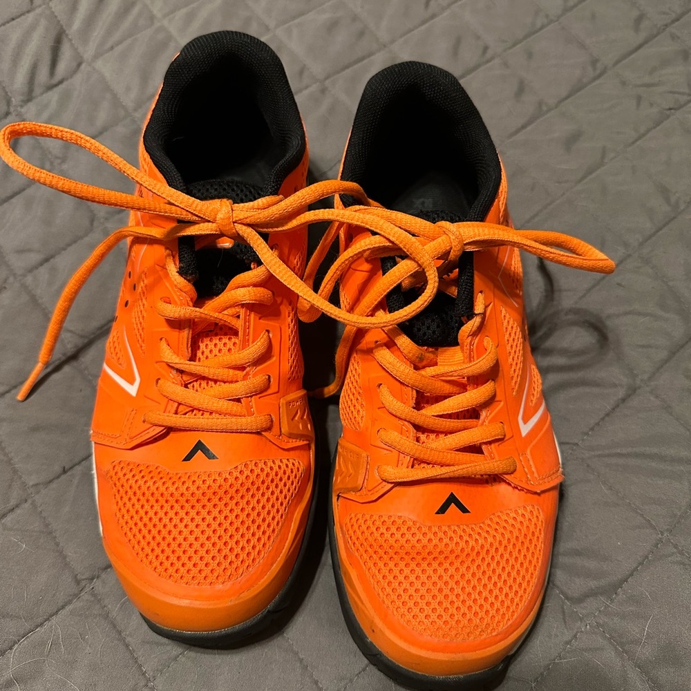 Women's Vibrant Orange Pickkeball Shoes
